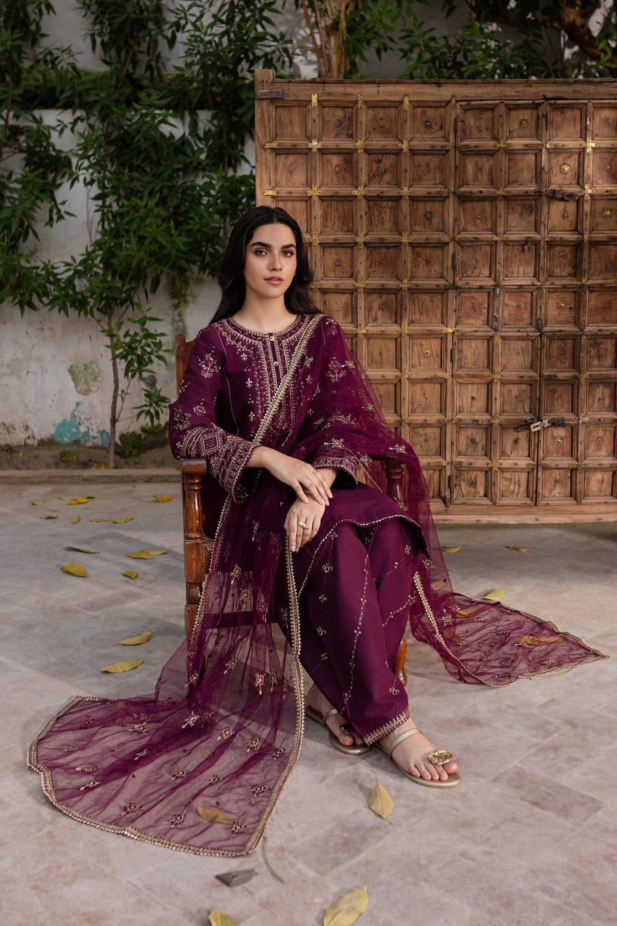 Lawn 3 Piece Full Embroiderd Suit With Organza Duppata for women summer