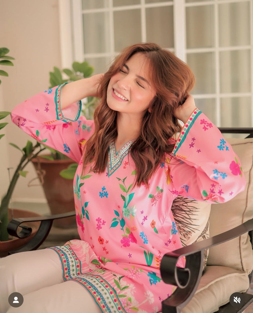 Brand: Dananeer Premium  Lawn 2 Piece Unstiched For Women