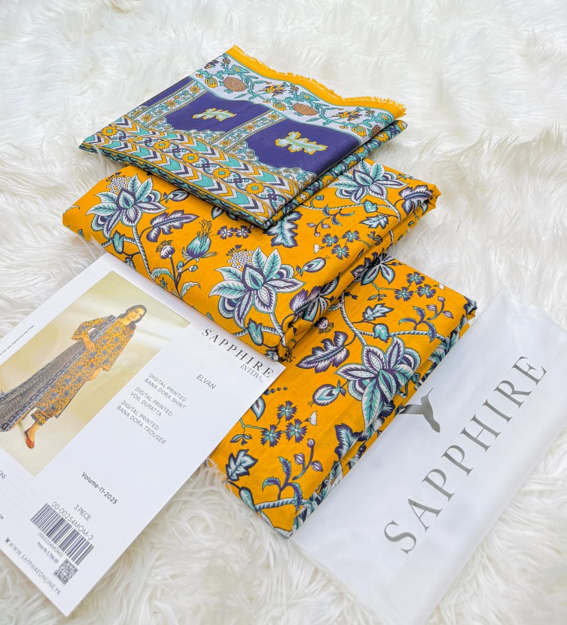 Sapphire Lawn 3 Piece Unstiched  With Digital Printed Duppata