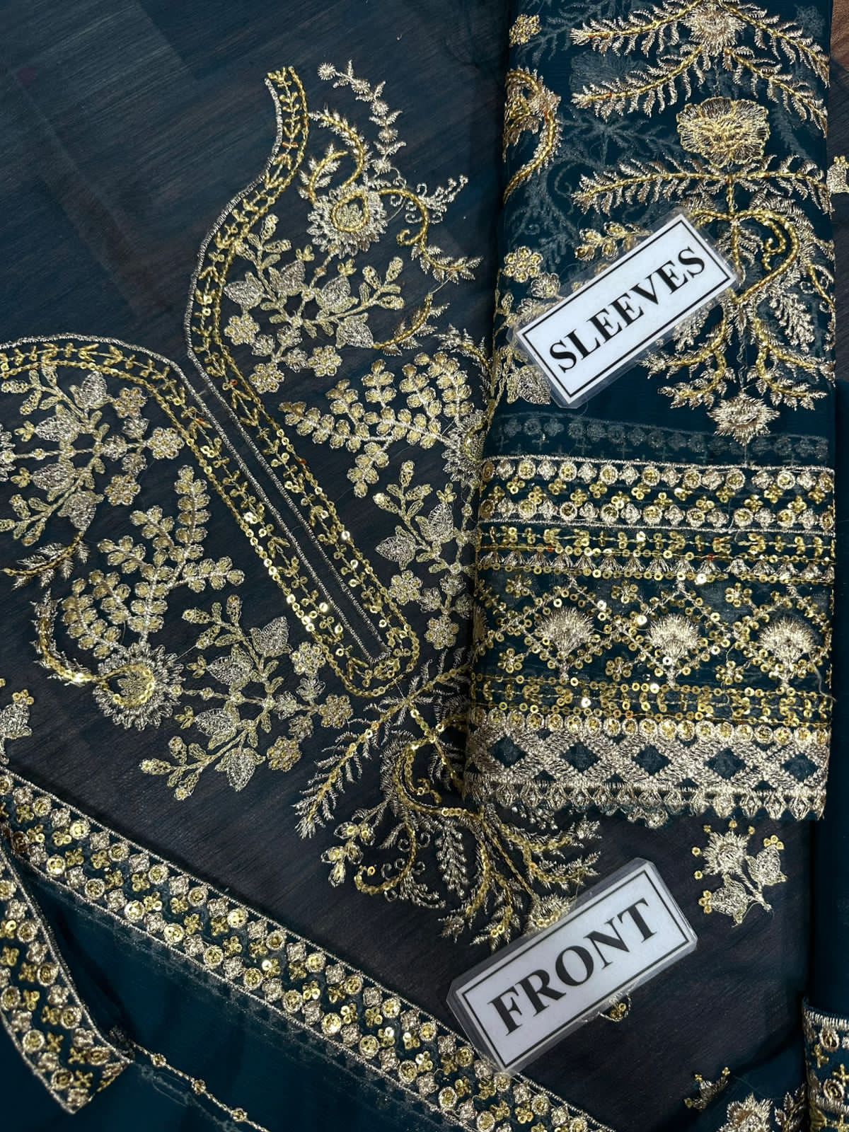 Brand : Asim Jofa Chiffon Full Embroidery 3 Piece Unstiched Suit With Chiffon Ready To Wear Duppata For Women Summer Season