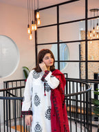 Umzay Brand 3 Piece Unstiched Full Embroiderd Lawn Suit With Chiffon Emb Duppata For Women Summer Season
